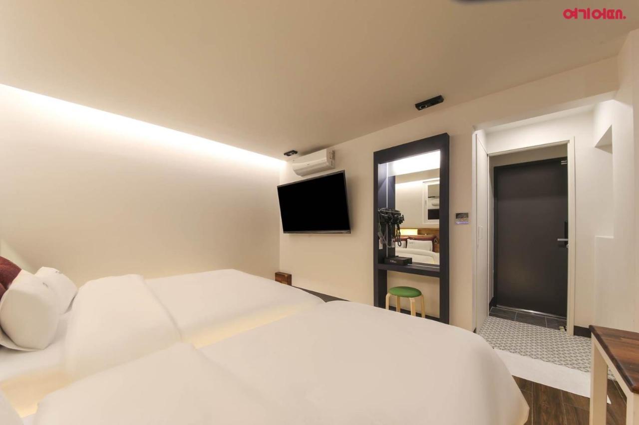 Hotel Yeogijoa Gwangju Metropolitan City ภายนอก รูปภาพ