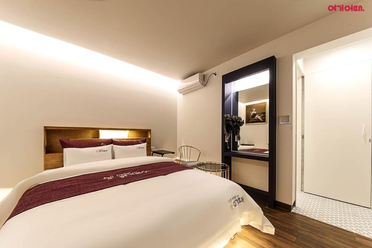 Hotel Yeogijoa Gwangju Metropolitan City ภายนอก รูปภาพ